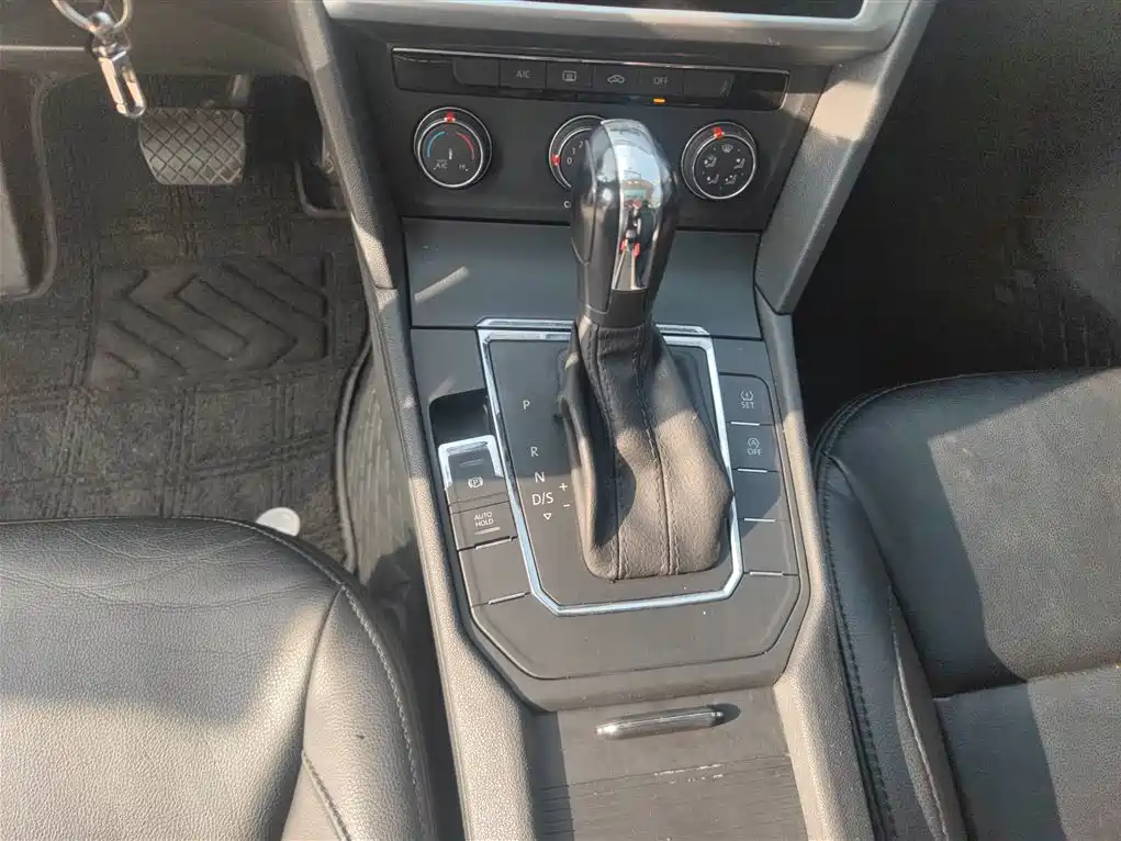 Volkswagen Lamando 2021 230TSI DSG Fashion Edition фото 11