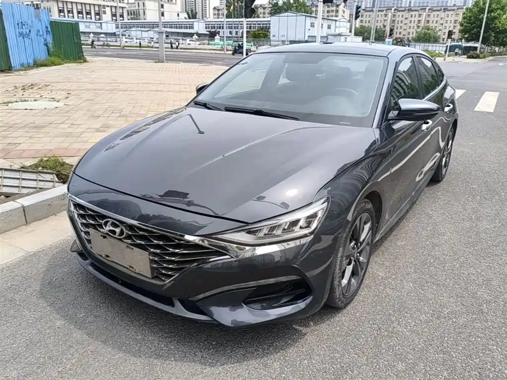 Hyundai Fista 2019 280TGDi Sport Edition China VI