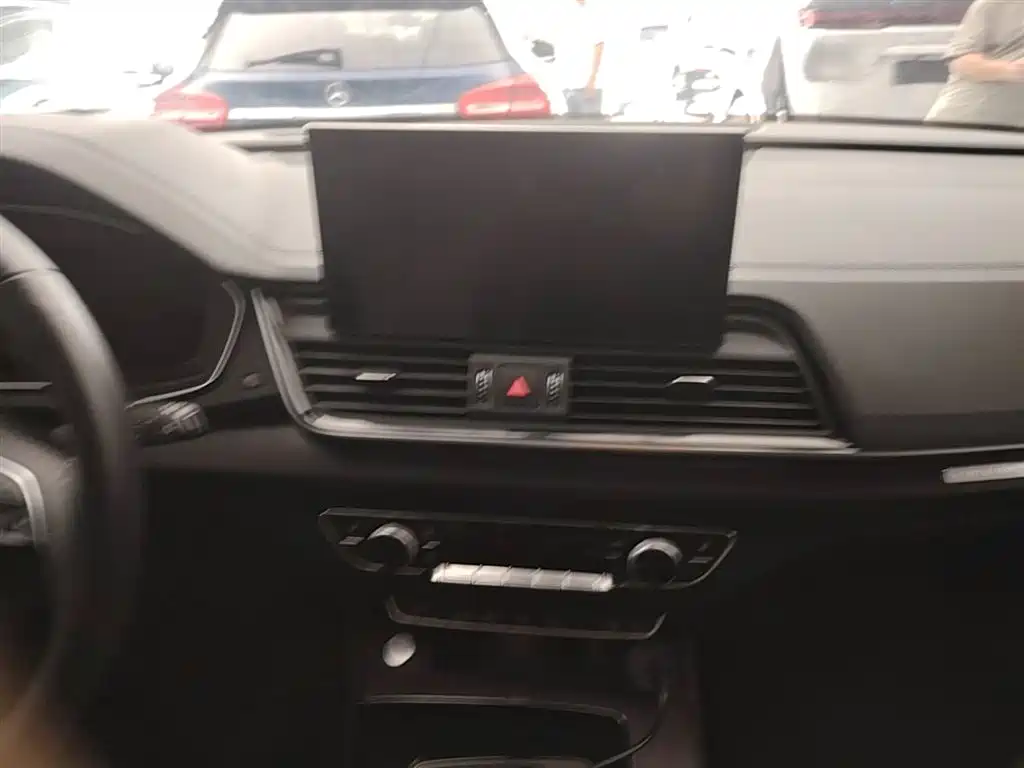 Audi Q5L 2022 45T Premium Dynamic фото 13