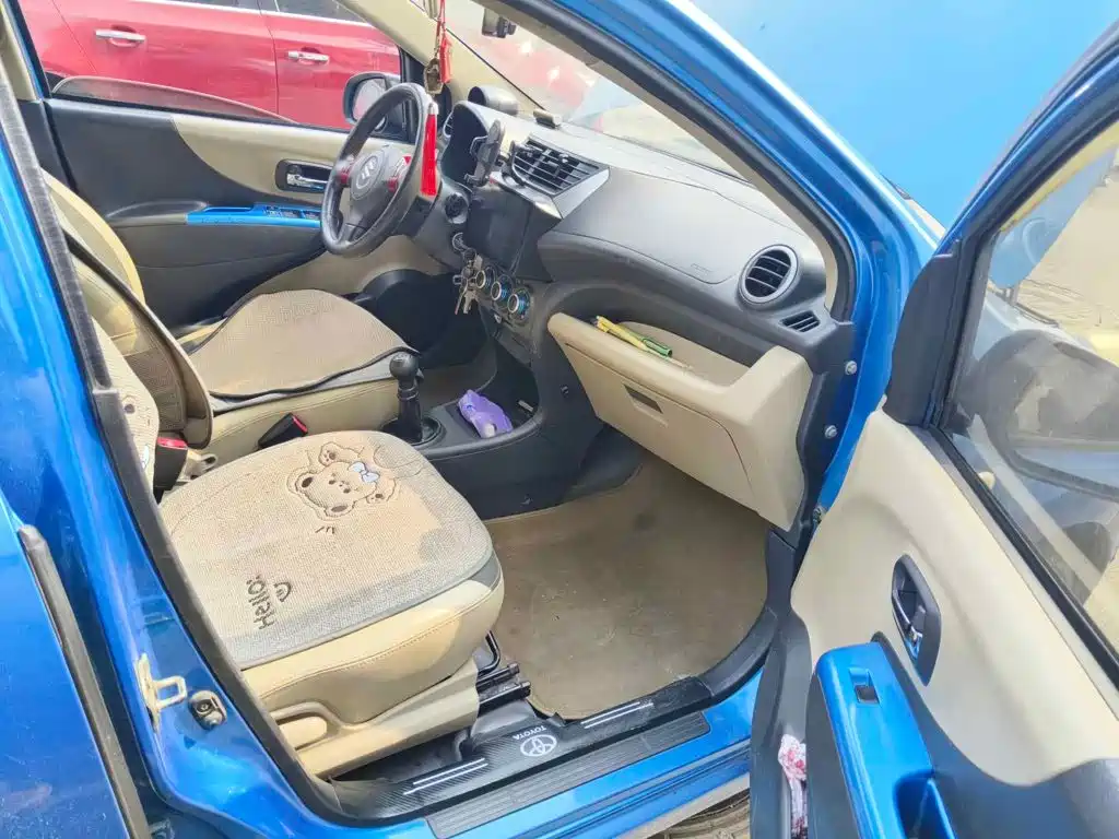 Photo 13 - Suzuki Alto