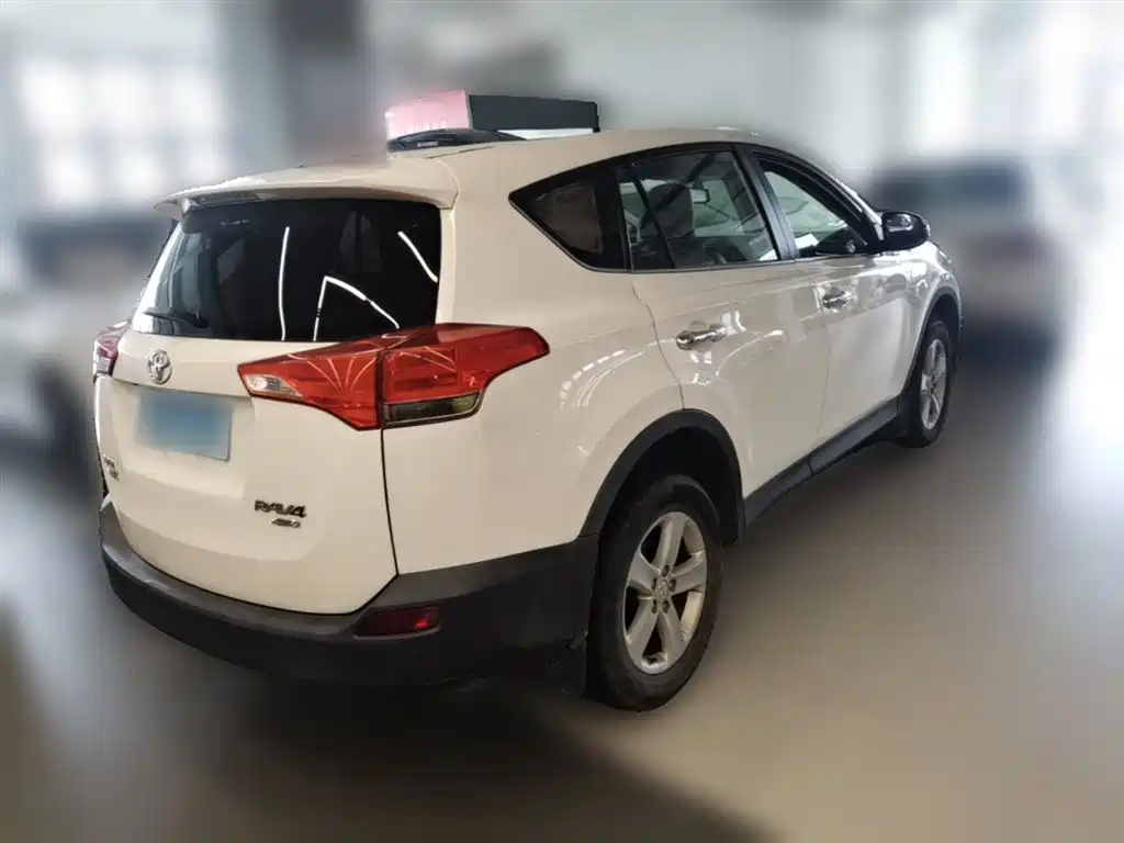 Toyota RAV4 Rongfang 2013 2.5L Auto 4WD Elite фото 12