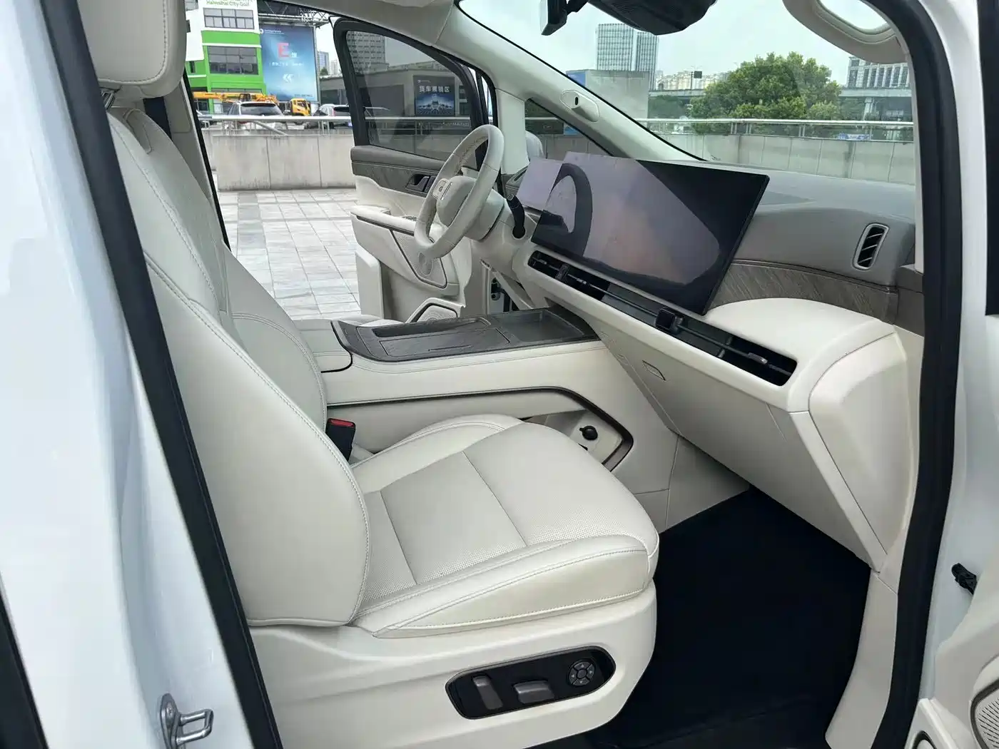 WEY Alpine 2025 2025 AWD Alpine 8
