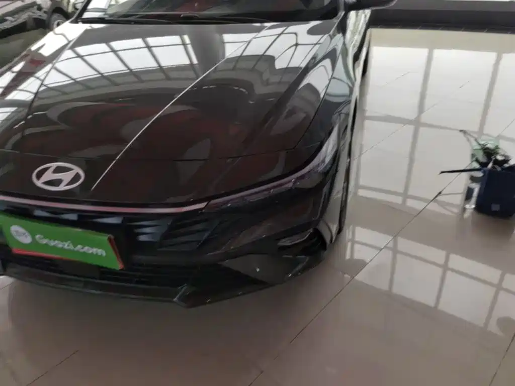 Hyundai Elantra 2023 1.5L CVT GLX Elite Edition фото 24
