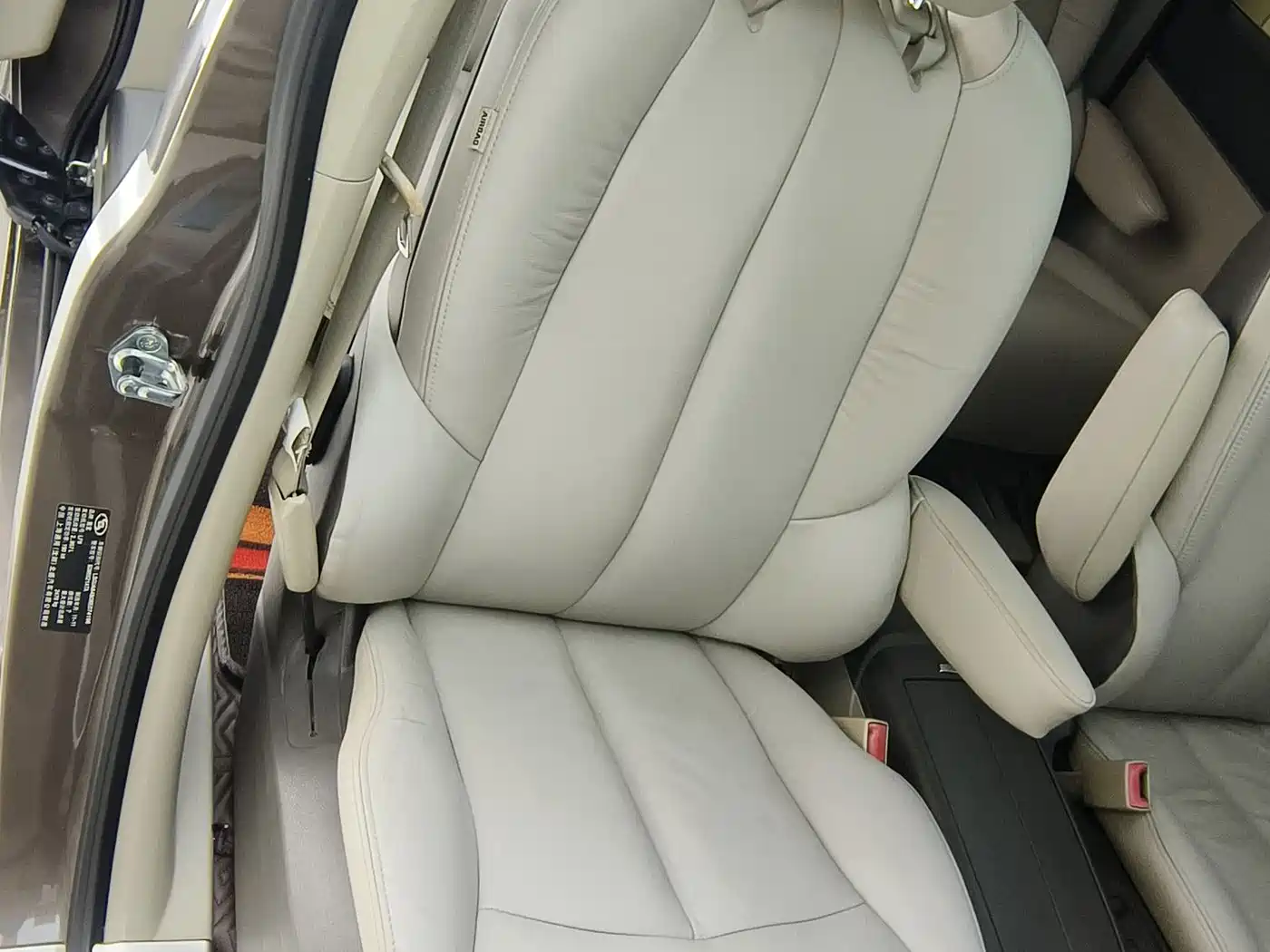 Buick GL8 2011 3.0L XT Luxury Business Flagship фото 18