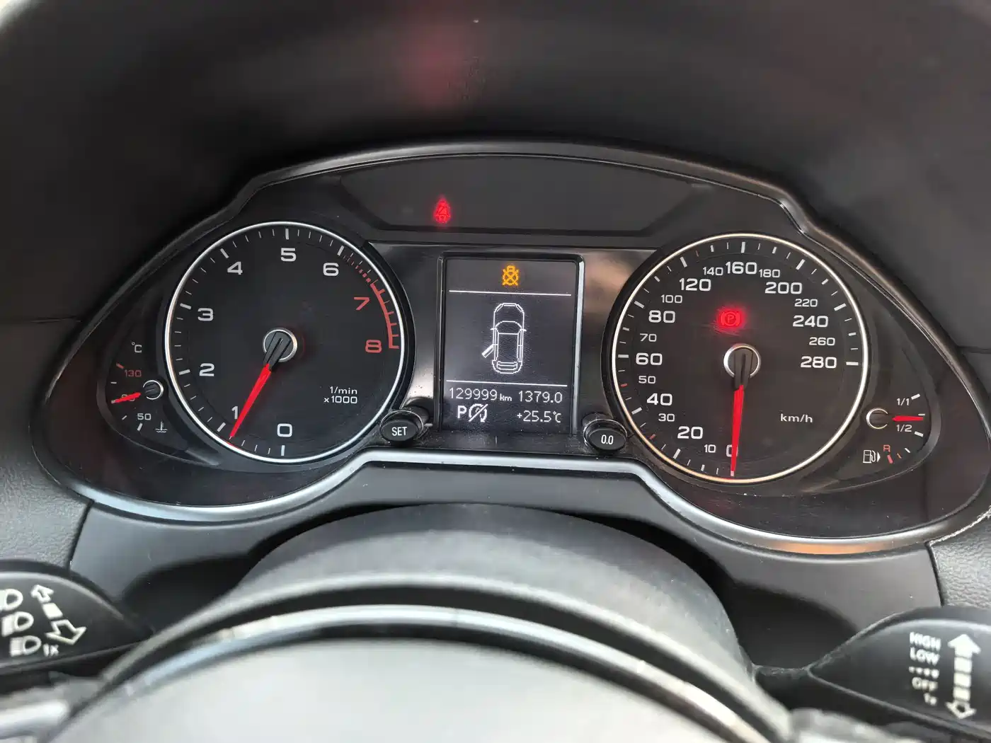 Audi Q5 2016 40 TFSI Technology Model фото 14