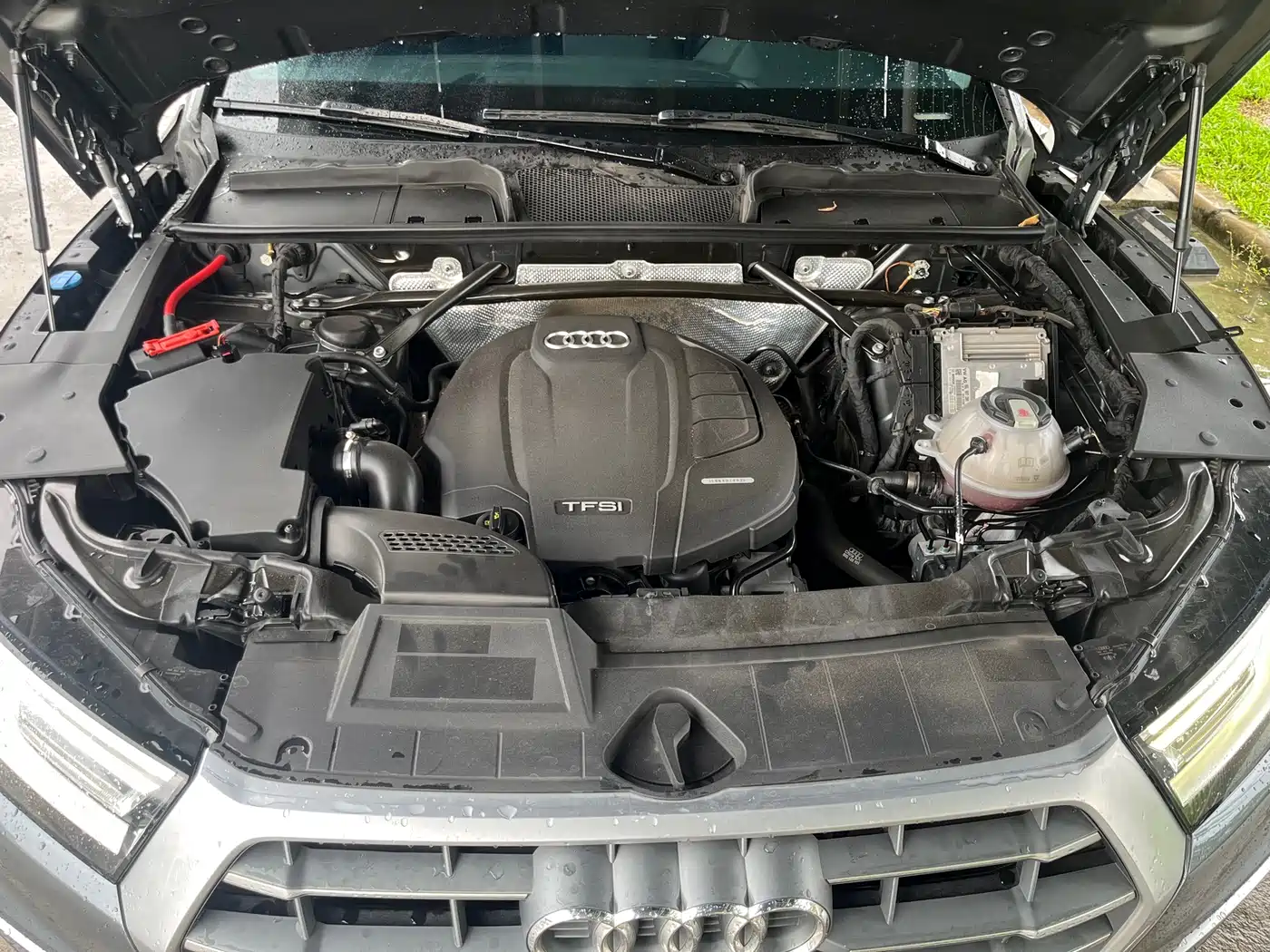Фото 19 - Audi Q5L