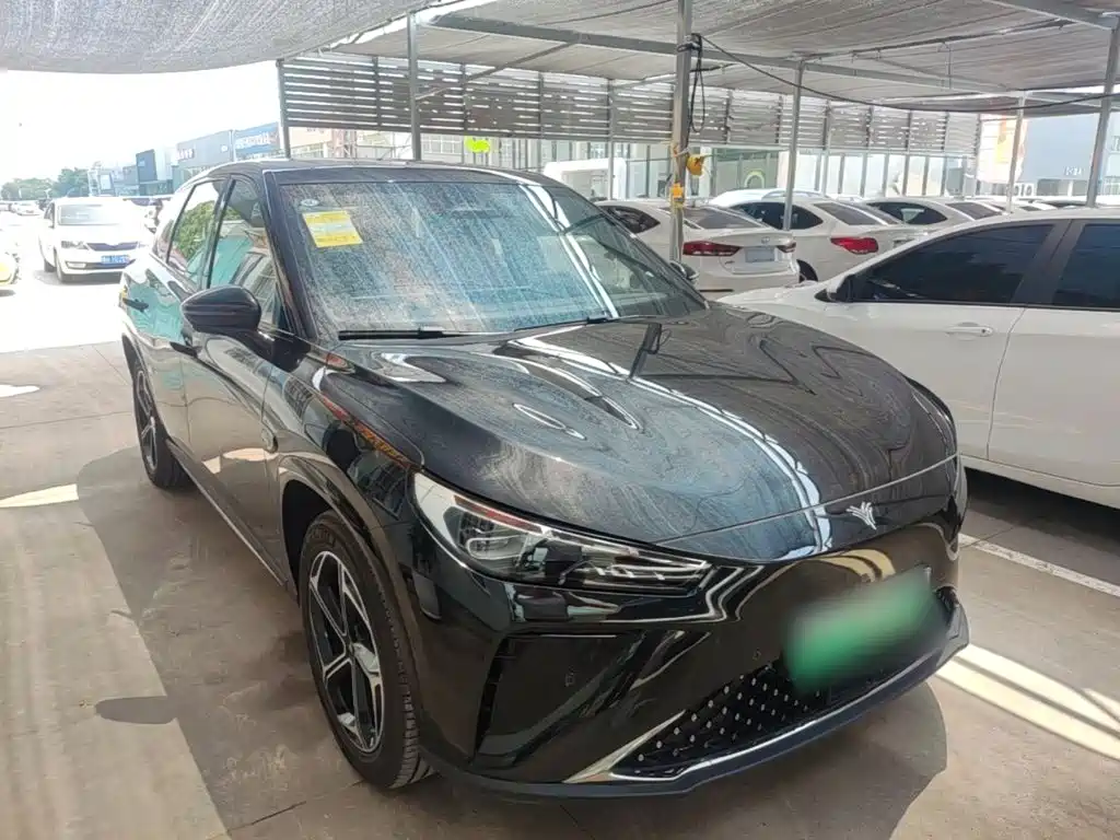 Nezha Auto Nezha L 2026 2024 Pure Electric 510 Flash Charge Red Edition