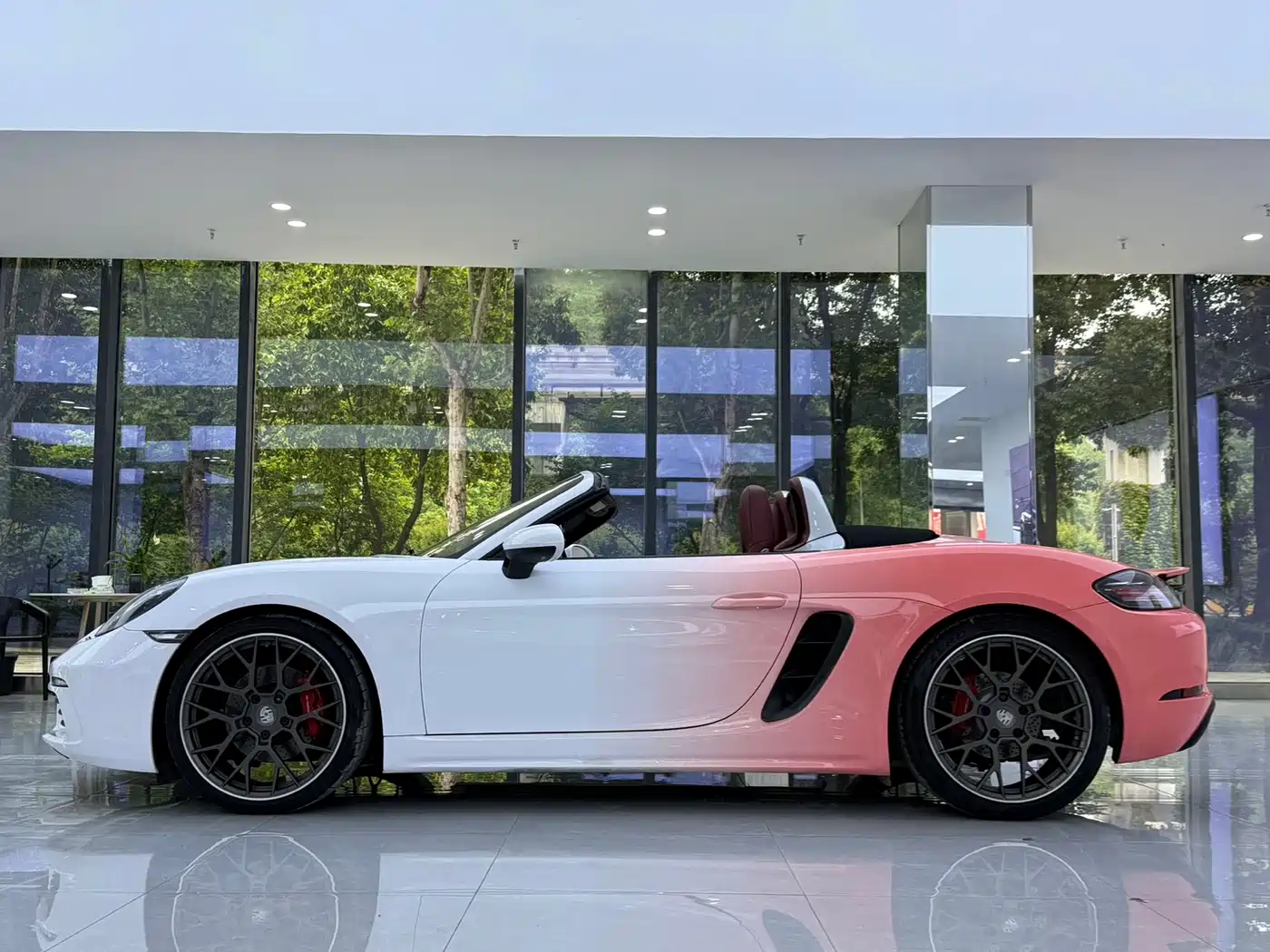 Porsche 718 2020 Boxster 2.0T фото 4
