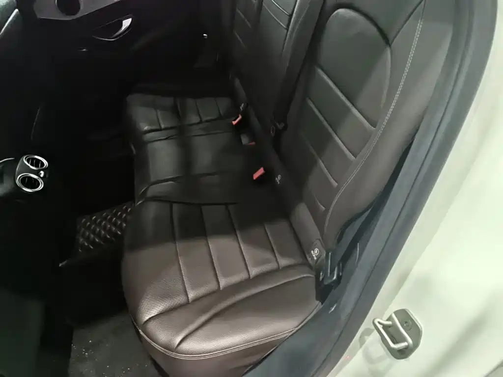 Mercedes-Benz GLC 2016 GLC 200 4MATIC фото 17
