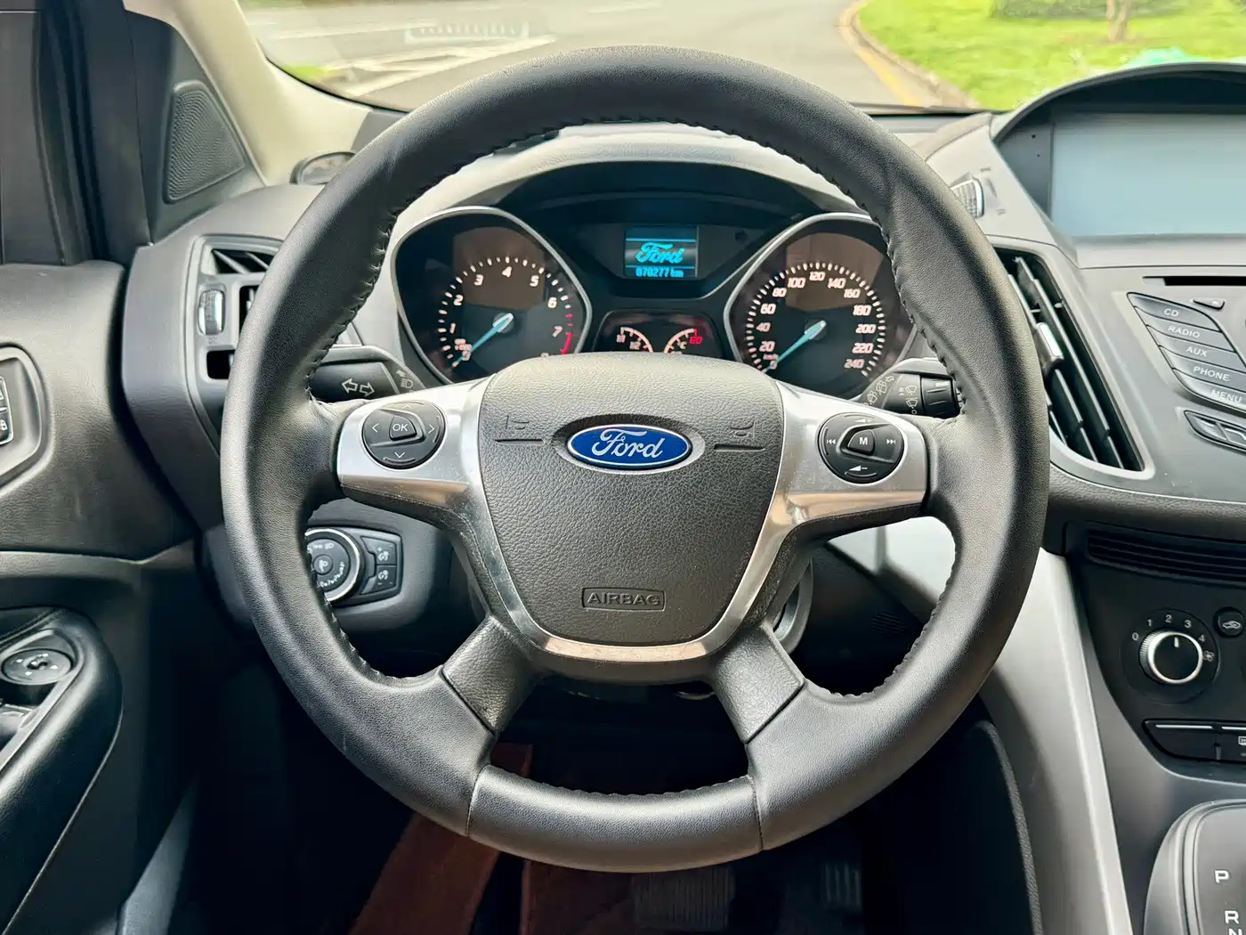 Ford Kuga 2014 2013 1.6L GTDi FWD Comfort
