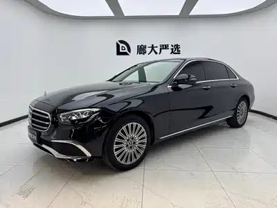 Mercedes-Benz E