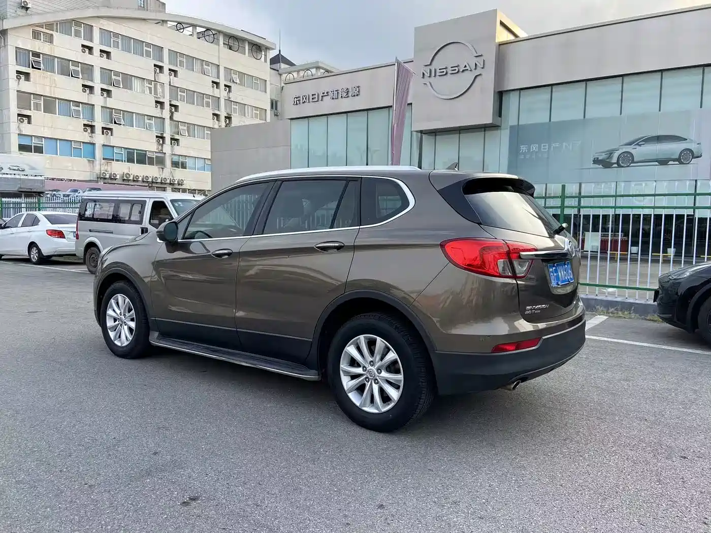 Фото 6 - Buick Envision Plus