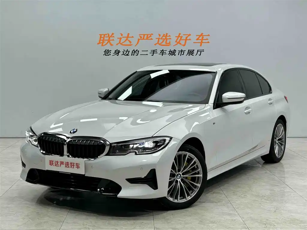 BMW 3 Series 2022 320i Sport Package