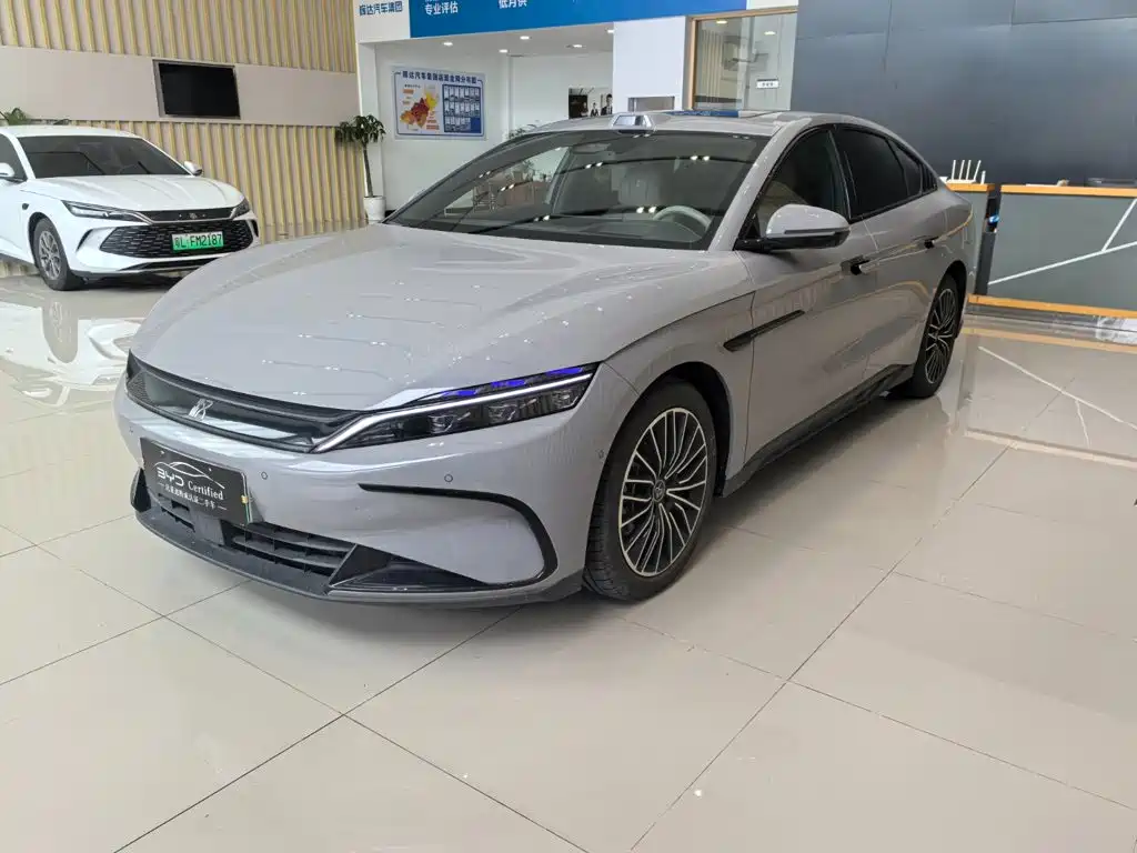 BYD Han 2025 2025 DM-i Smart Driving Edition 125KM LiDAR Flagship