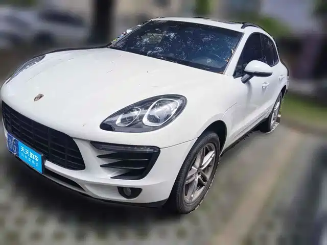 Porsche Macan 2014 Macan 2.0T — фото 1