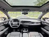Photo 20 - Audi Q4 e-tron