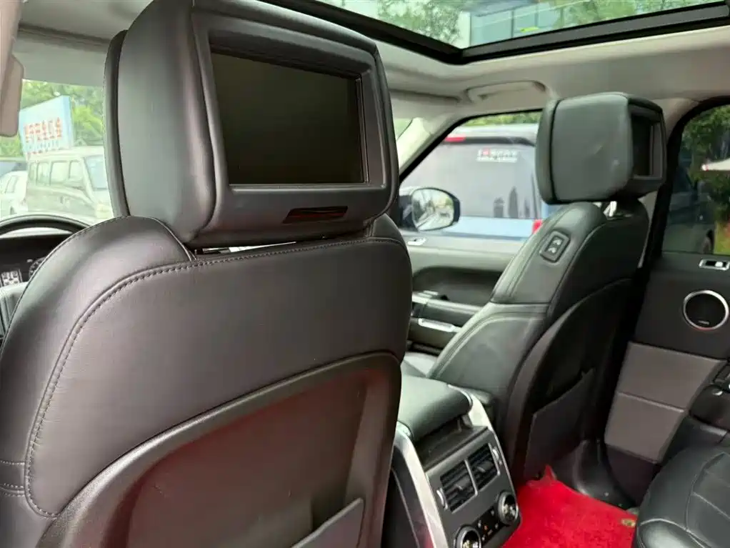 Land Rover Range Rover Sport 2018 3.0 SC V6 HSE DYNAMIC фото 8