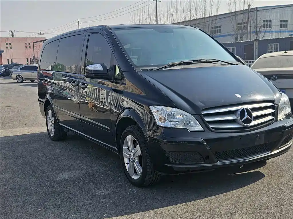 Mercedes-Benz Viano 2015 3.0L Partner Edition фото 5
