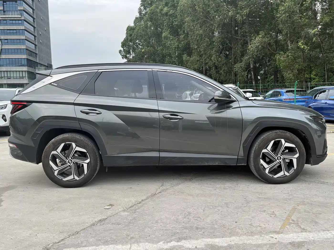 HYUNDAI TUCSON