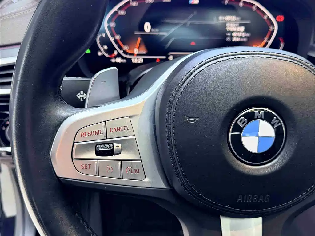 BMW 5 Series 2022 Model Second Facelift 530Li Leading M Sport Package фото 21