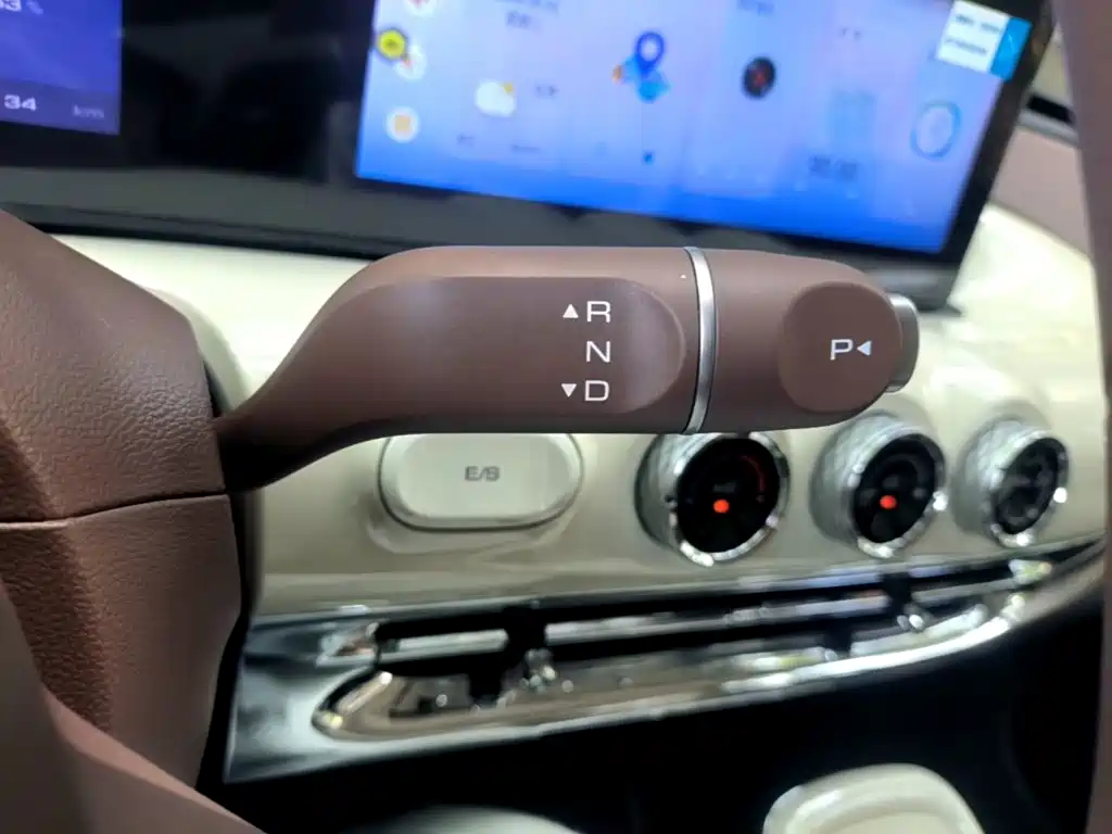 Wuling Motors Wuling Bingo 2026 2025 Model 333km Smart Connect
