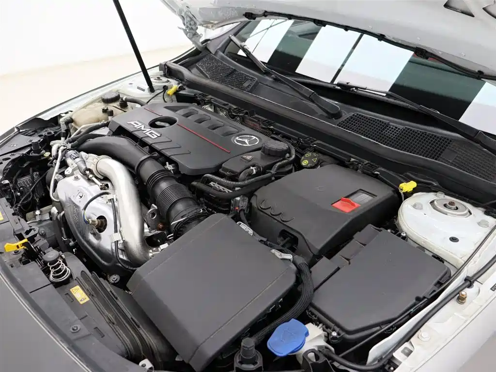 Mercedes-Benz A-Class AMG (Import) 2020 AMG A 35 4MATIC фото 20