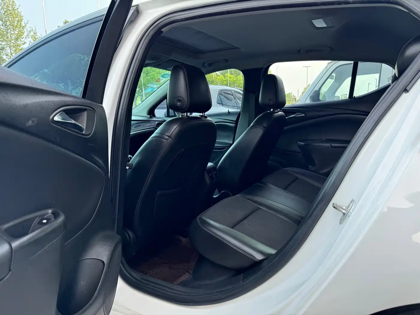 Buick Verano 2016 Hatchback 15S Automatic Leading фото 6
