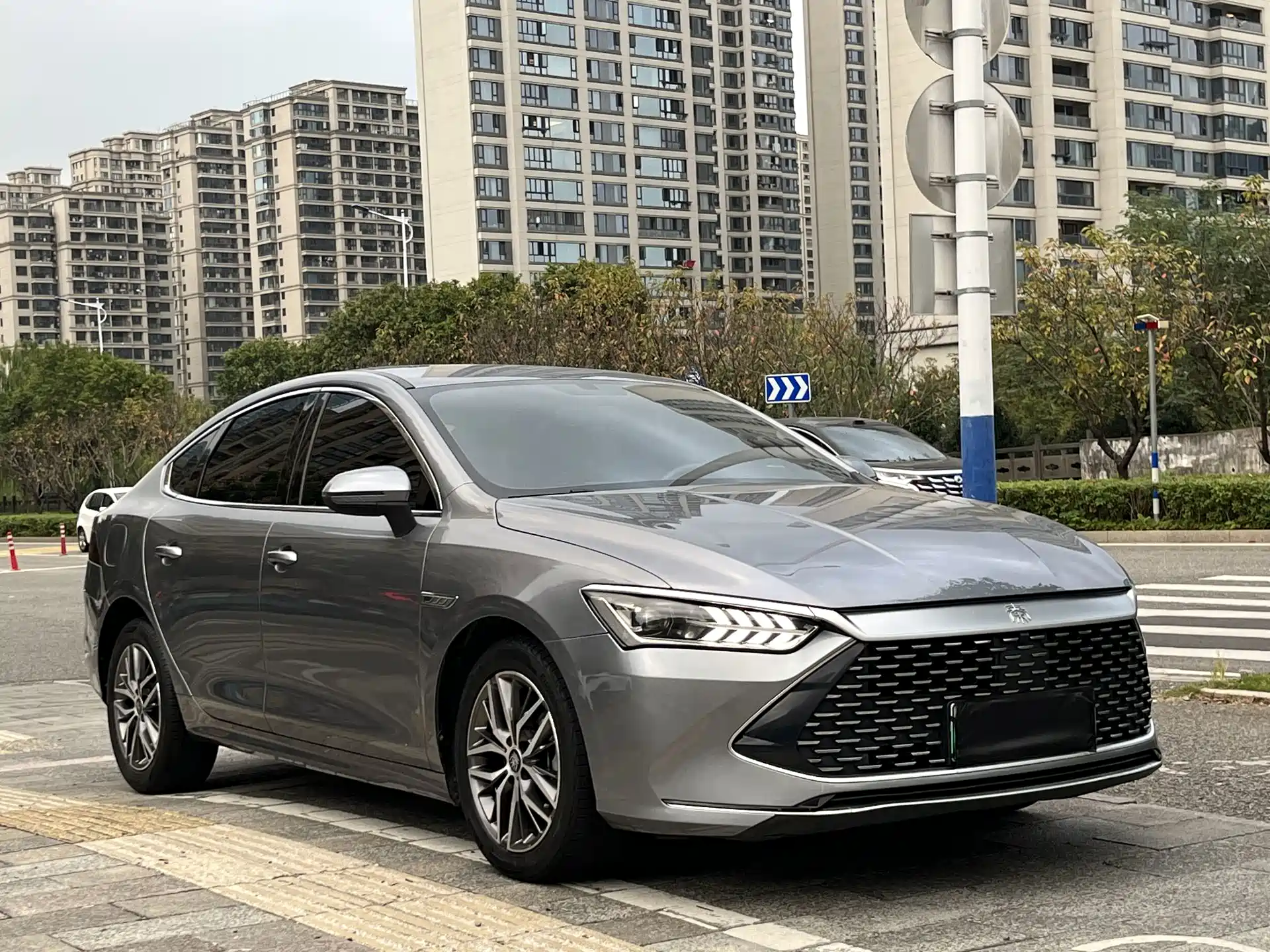 Фото 3 - BYD Qin PLUS