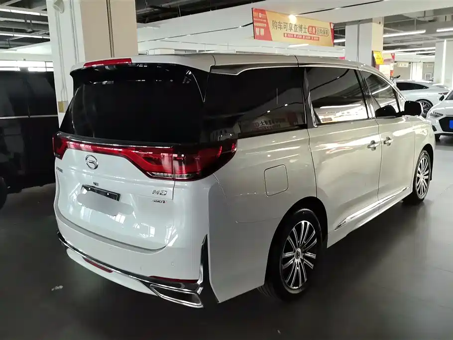 GAC Trumpchi Trumpchi M8 2023 Leading Series 390T Ultimate Edition фото 3
