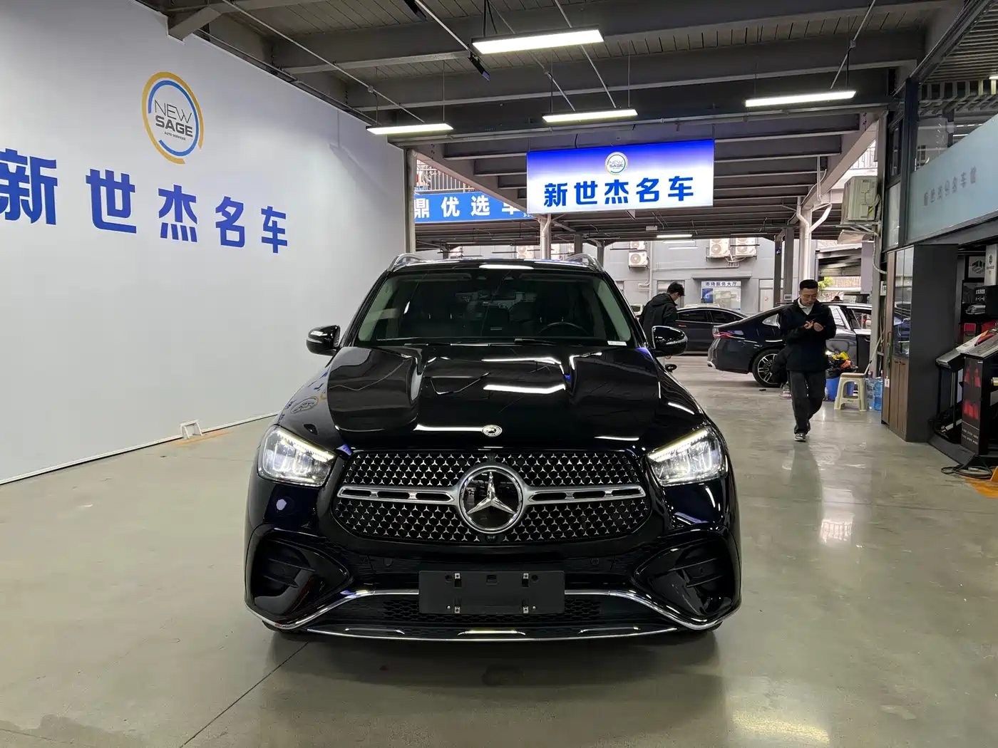 Mercedes-Benz GLE 2024 GLE 450 4MATIC Sport фото 2