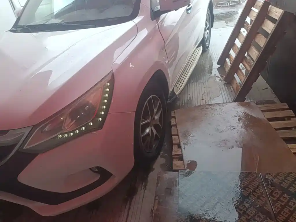BYD Song 2016 2016 2.0TID Automatic Luxury