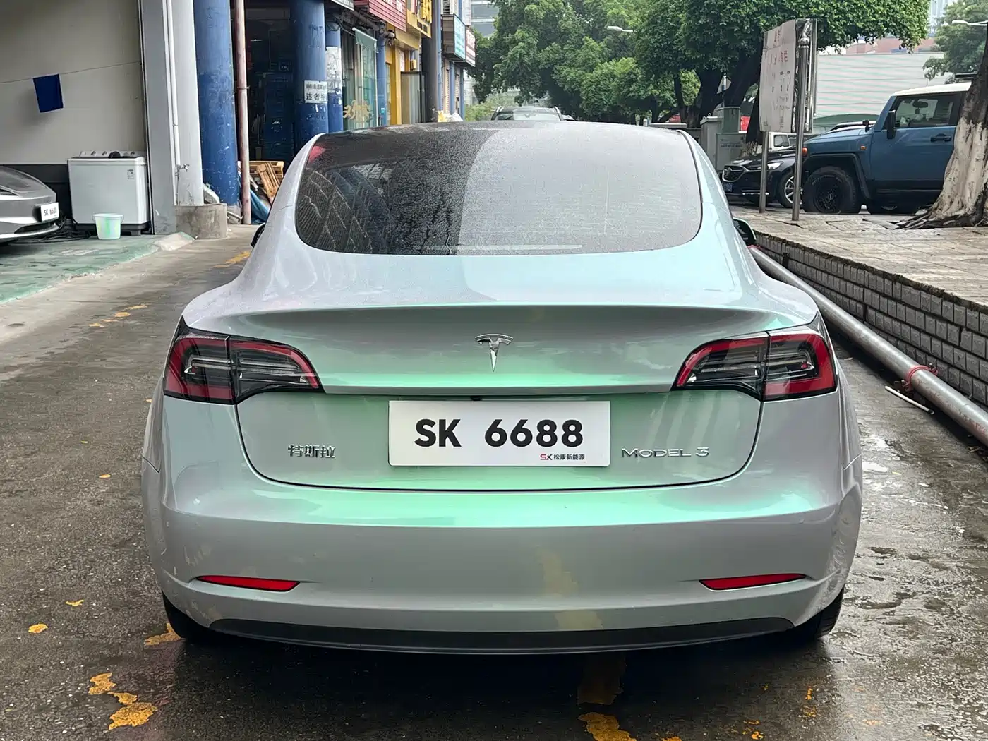 Фото 9 - Tesla Model 3