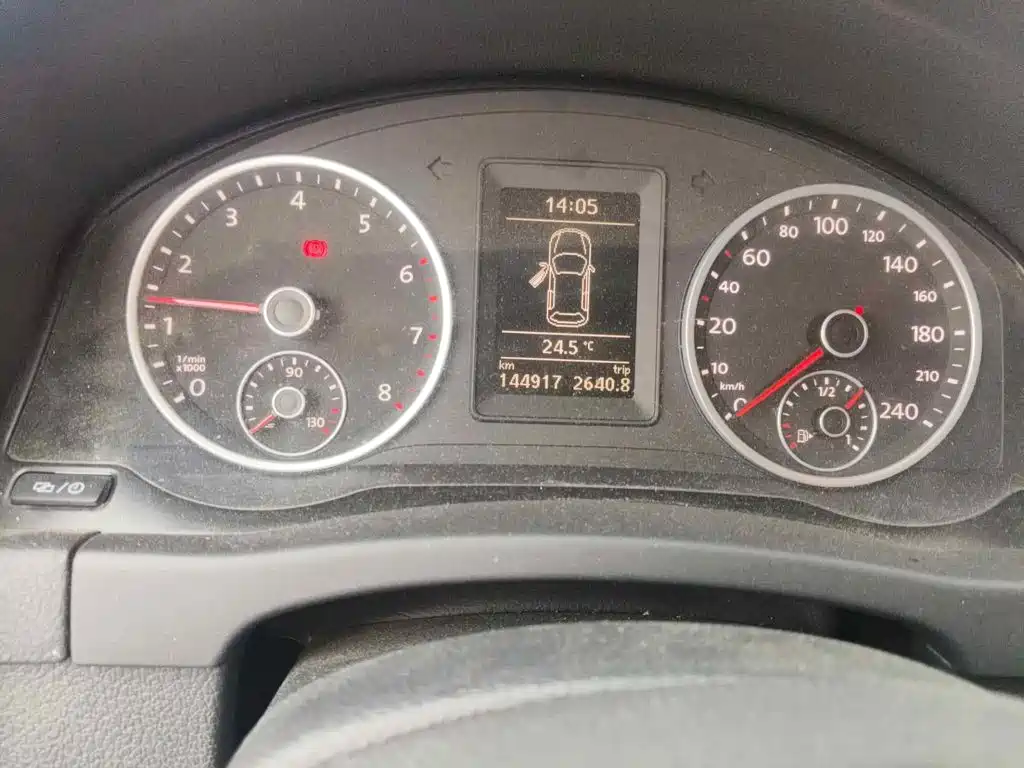 Photo 4 - Volkswagen Tiguan