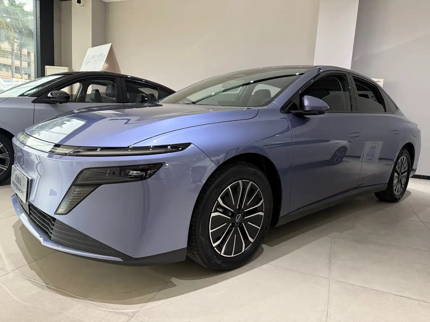 Nissan N6 2025 2025 Mid Configuration