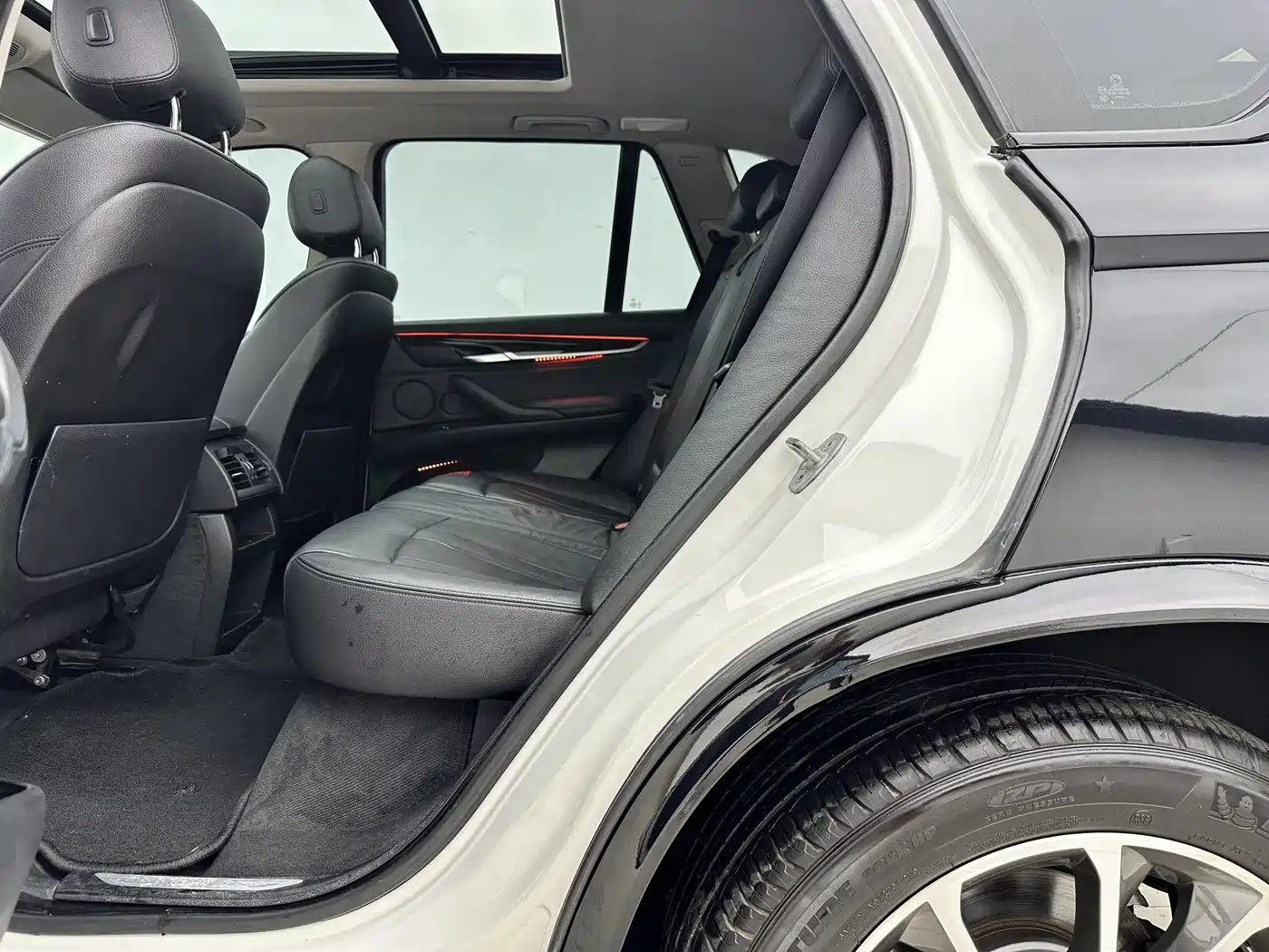BMW X5 (Import) 2014 xDrive35i Leading фото 9