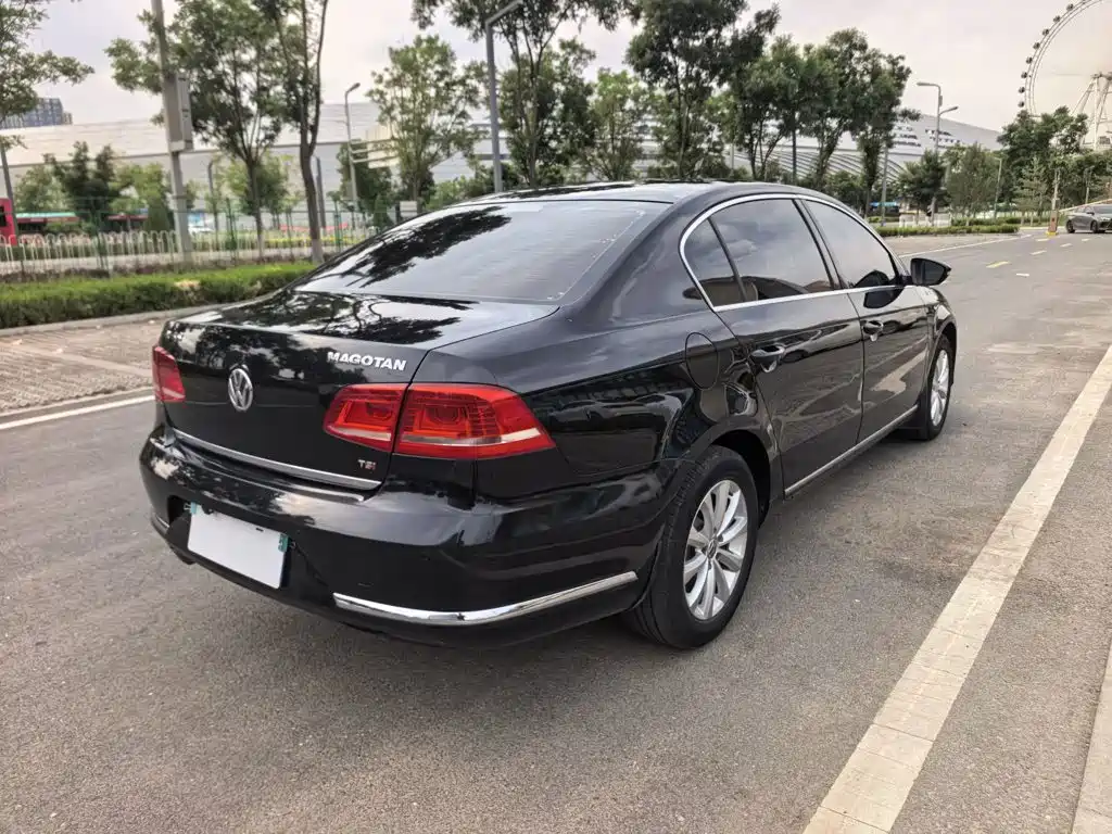 Фото 25 - Volkswagen Magotan