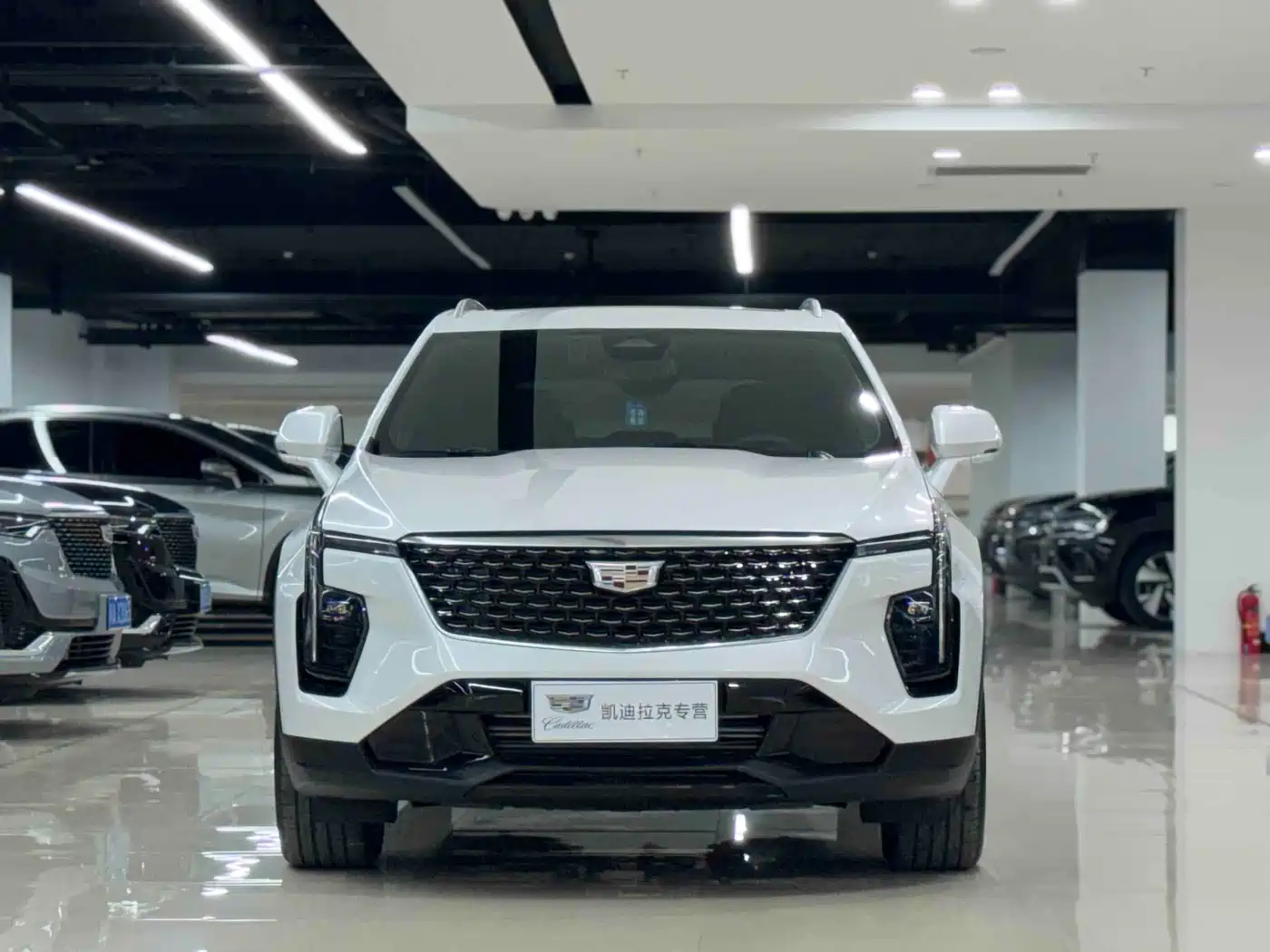Cadillac XT4 2024 2024 28T 2WD Luxury