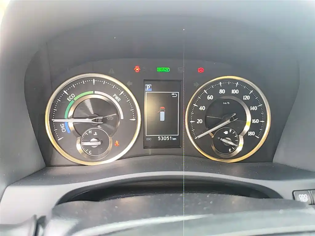 Toyota Alphard 2020 Hybrid 2.5L Premium Edition фото 8