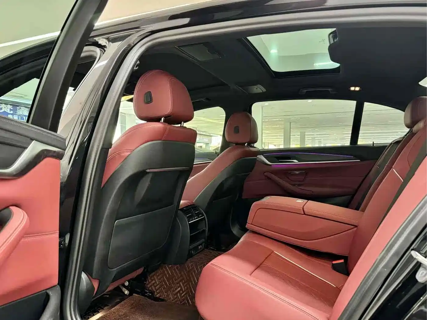 Фото 6 - BMW 5 Series