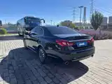 Photo 6 - Hongqi H7