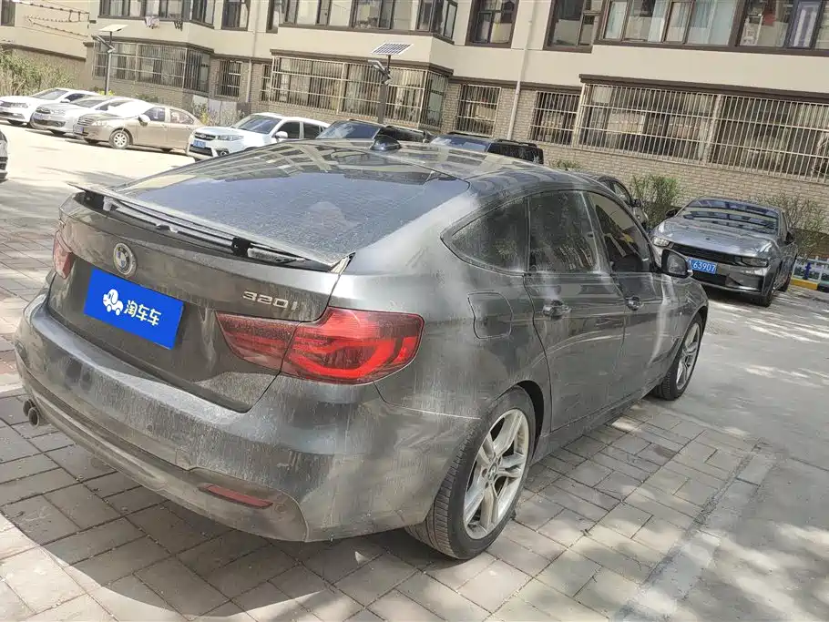 BMW 3 Series GT 2020 320i M Sport Package фото 3