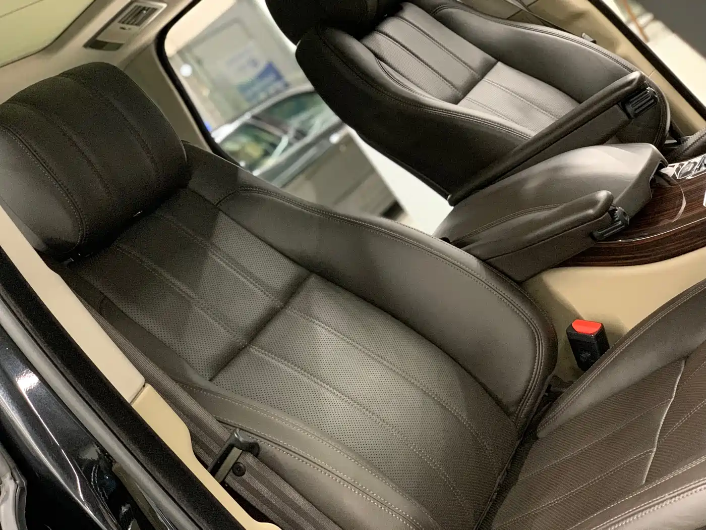 Land Rover Range Rover 2013 5.0 SC V8 AB Ultimate Genesis Edition фото 15