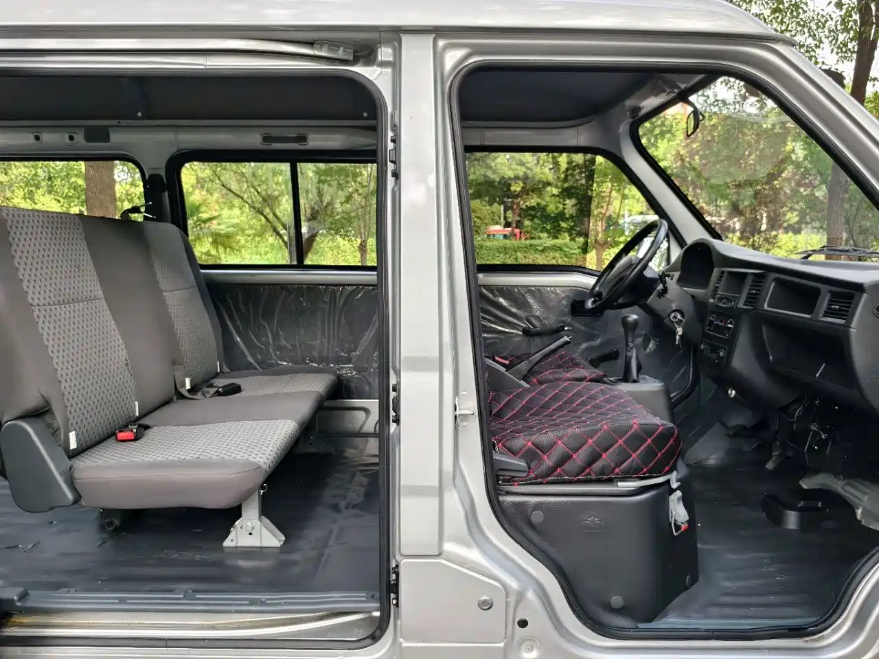 Wuling Motors Wuling Zhiguang 2024 2023 1.5L Utility 5/7-seater