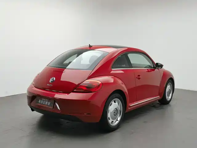 Volkswagen Beetle 2015 180TSI — фото 2