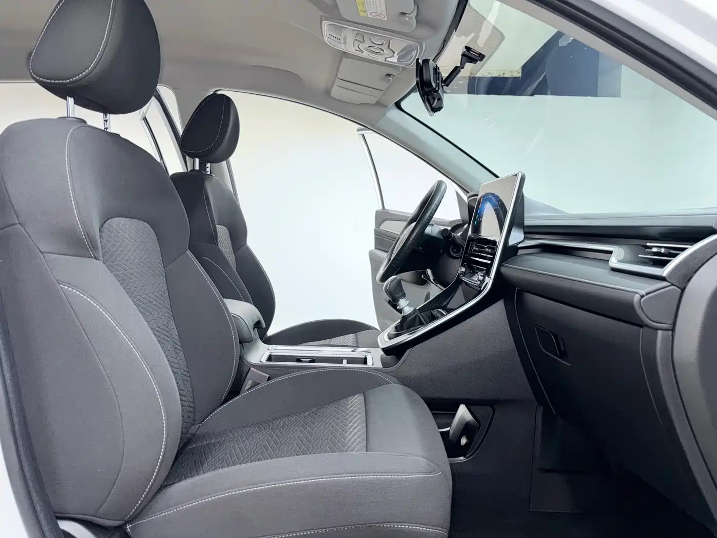 Haval M6 2023 2023 PLUS 1.5T Manual Elite Smart Connect
