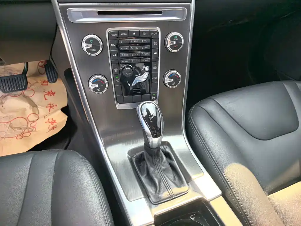 Volvo XC60 (Import) 2014 2014 T5 Zhiyi Edition