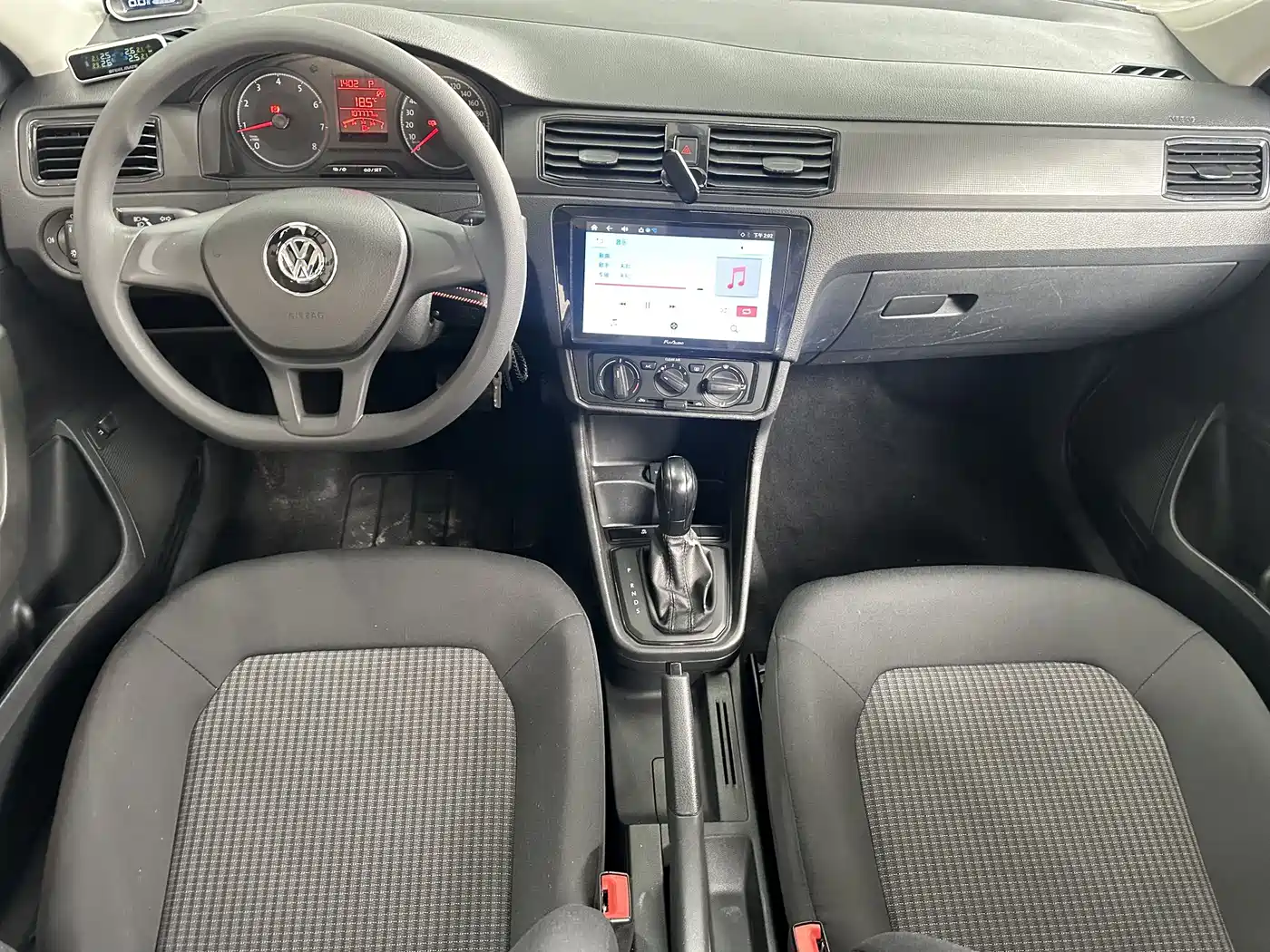 Volkswagen Santana 2018 1.5L Automatic Trend Edition фото 6