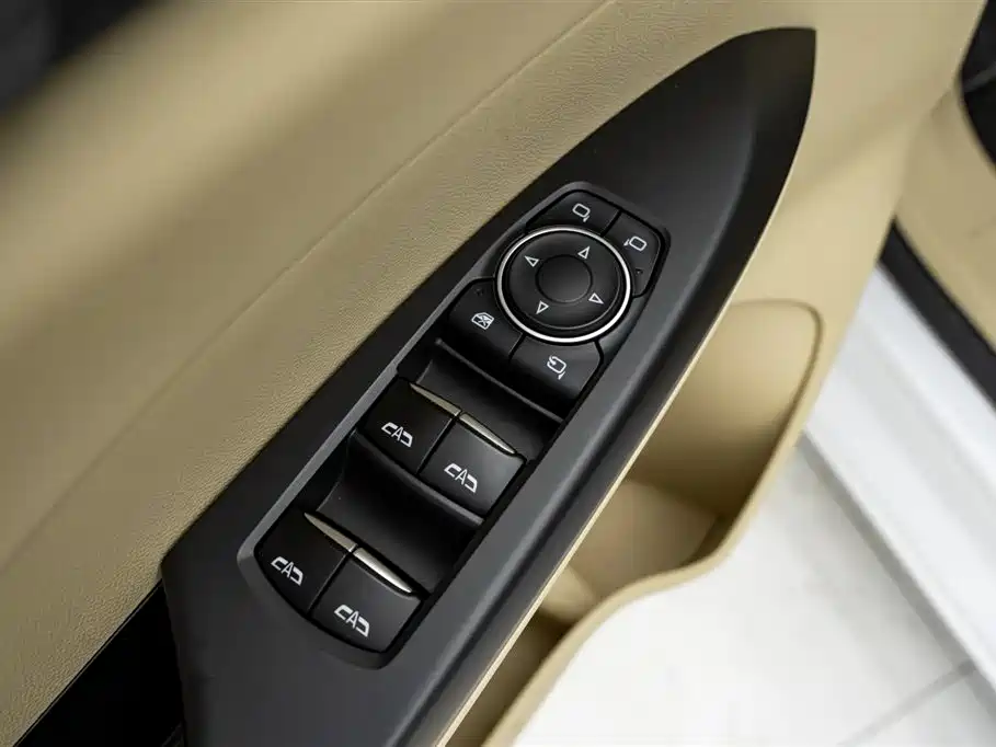 Buick GL8 2022 ES Landmark 653T Luxury фото 21