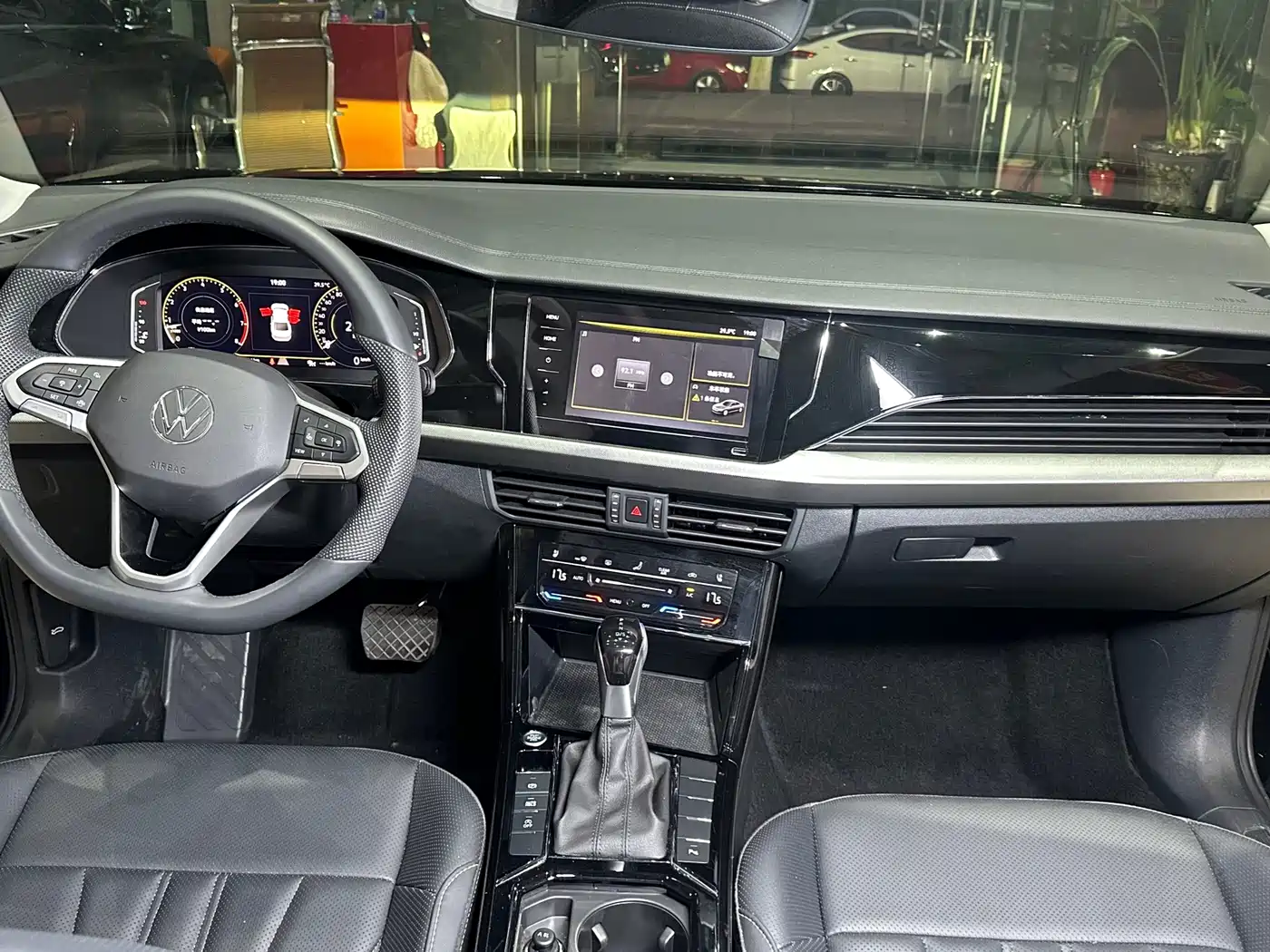 Volkswagen Passat 2026 2026 Outstanding Edition 380TSI Starlight Dragon Soaring Version