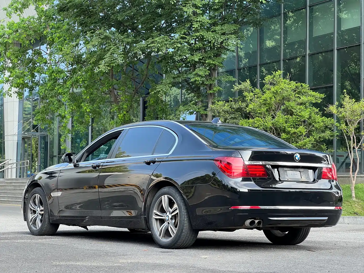 BMW 7 Series 2013 Model 730Li Luxury фото 8